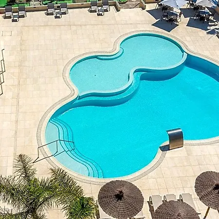 Peces Hotel 3*